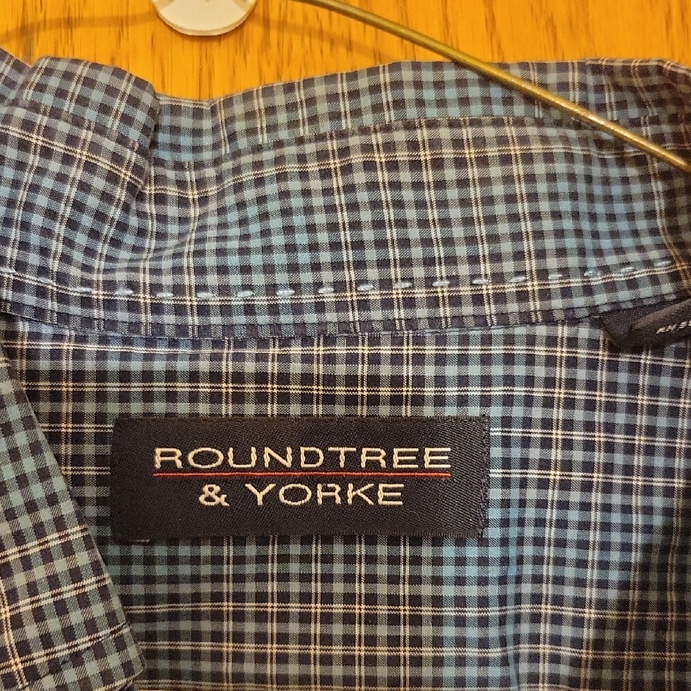 Roundtree & Yorke Blue Casual Button Down Shirt, see last photo for others!